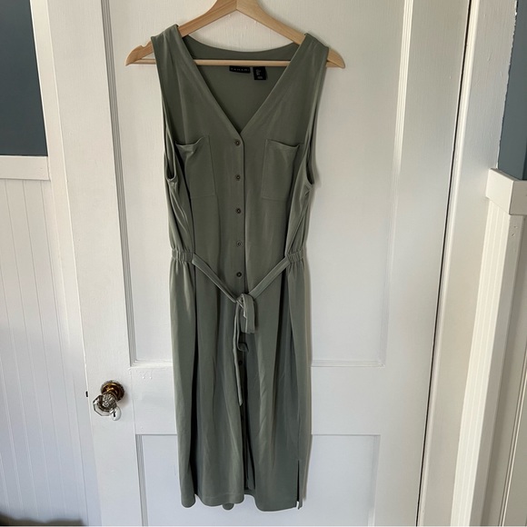 Tahari Modal Button Up Dress in Sage Green Size-L - Picture 6 of 8